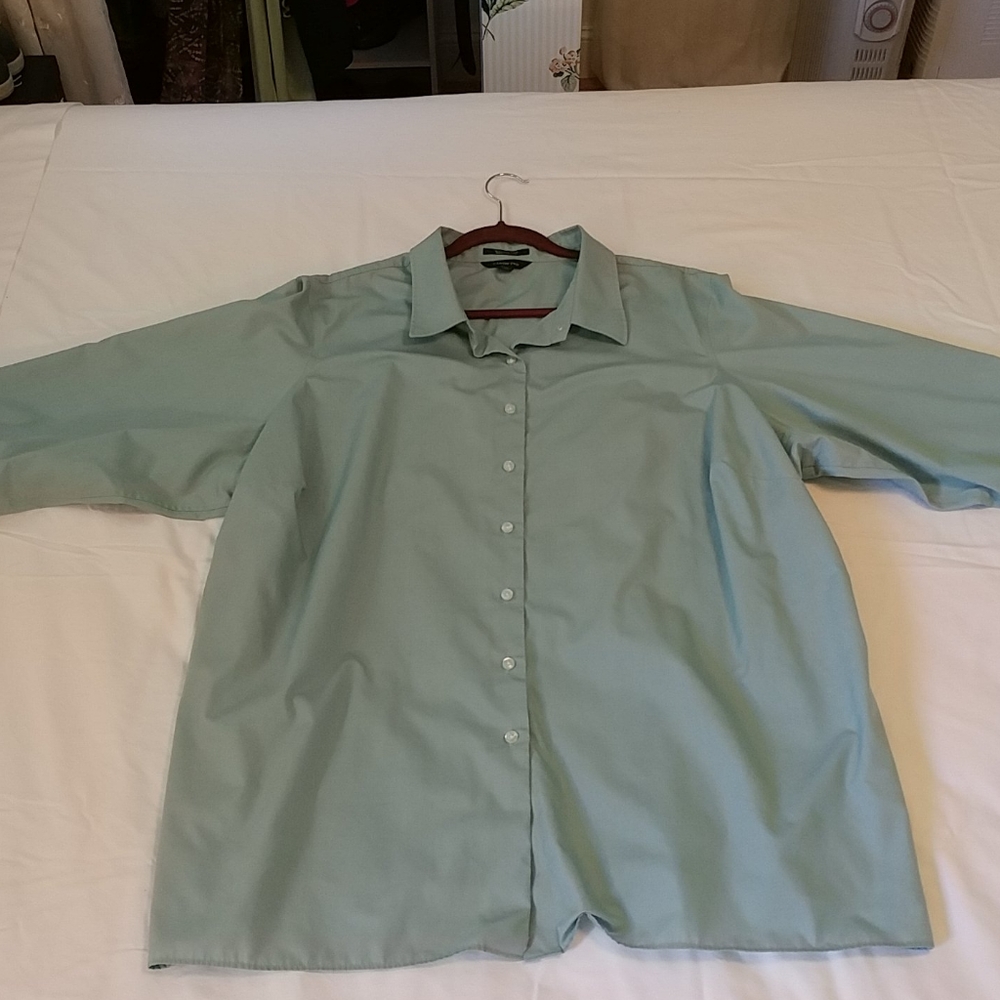 Land's End 3/4 sleeve dress shirt